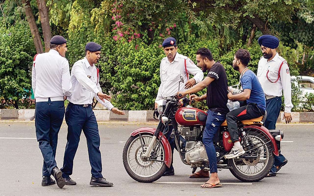 5 दिनों में 7 हजार से ज्यादा चालान और 72 एफआईआर, सड़क पर कहीं आप भी तो नहीं कर रहे यह गलती?