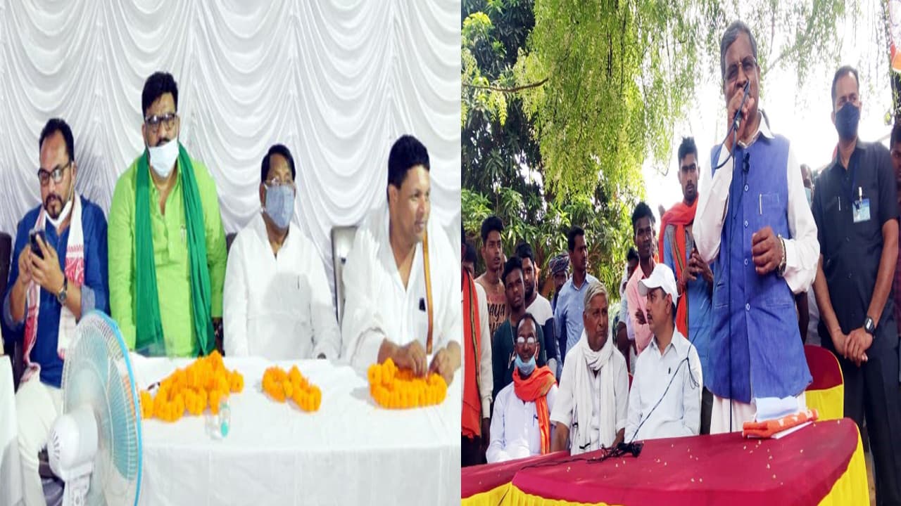 Madhupur upchunav 2021 : UPA और NDA ने झोंकी ताकत, सीएम हेमंत व पूर्व सीएम बाबूलाल के बीच होगी जोर आजमाइश Madhupur upchunav 2021 : UPA और NDA ने झोंकी ताकत, सीएम हेमंत व पूर्व सीएम बाबूलाल के बीच होगी जोर आजमाइश