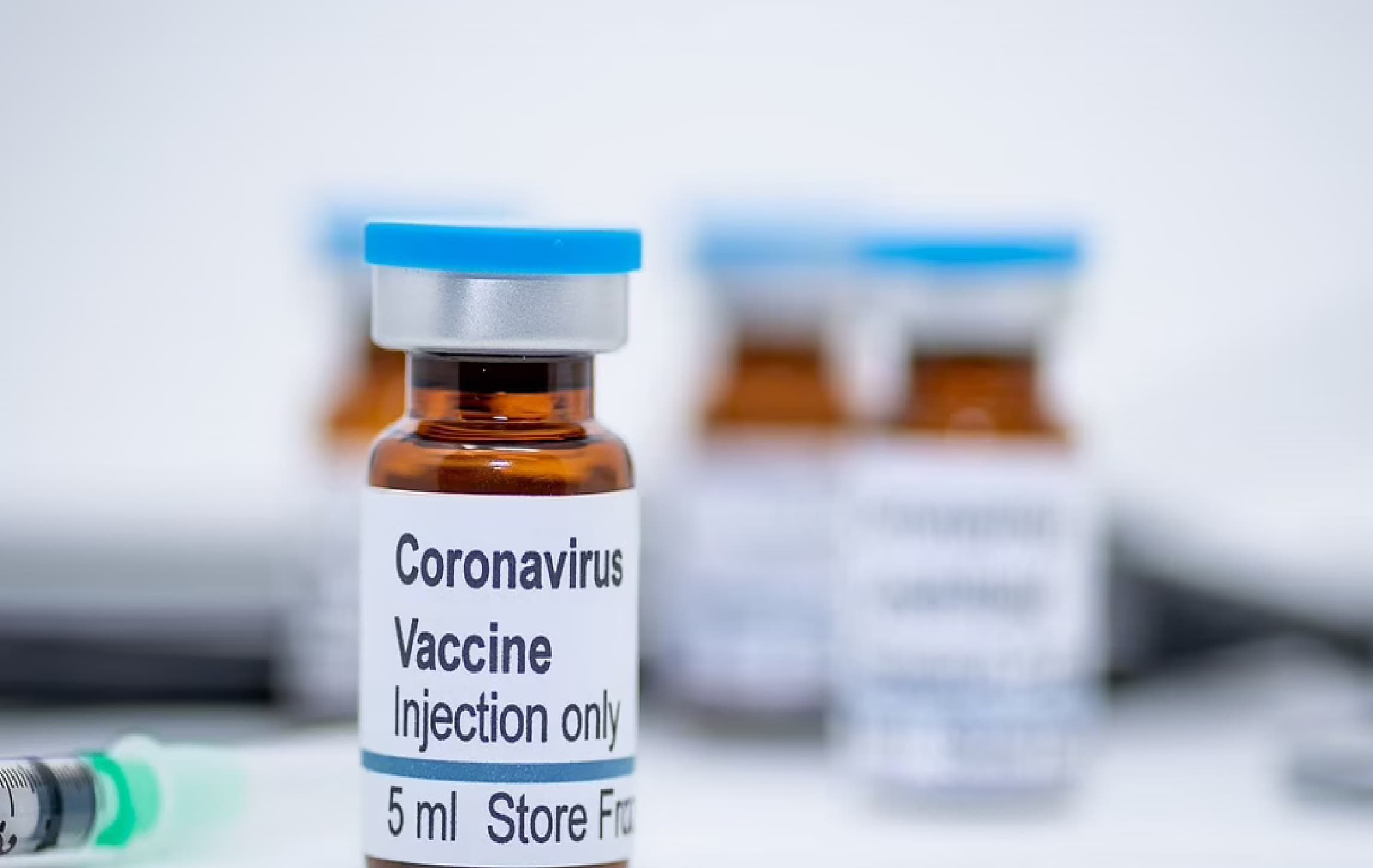 वैक्सीन लगने के बाद इन चीजों से रहें दूर