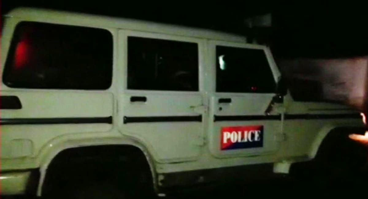 बेटे की हत्या में 12 साल बाद गिरफ्तार हुई मां,
मुजफ्फरपुर पुलिस ने इस्लामपुर में छापेमारी कर दबोचा