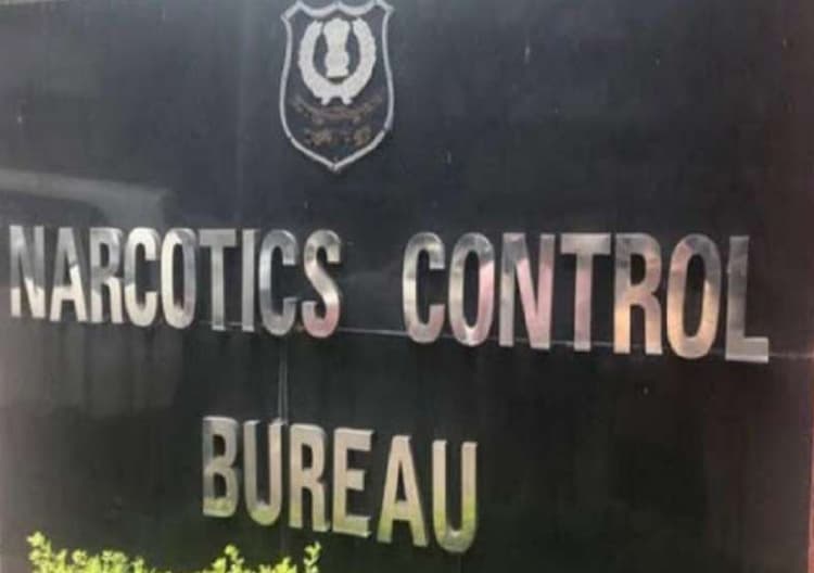 बेतिया में बदमाशों ने एक युवक की चाकू से गोदकर हत्या की, लोगों ने पुलिस पर लगाए गंभीर आरोप