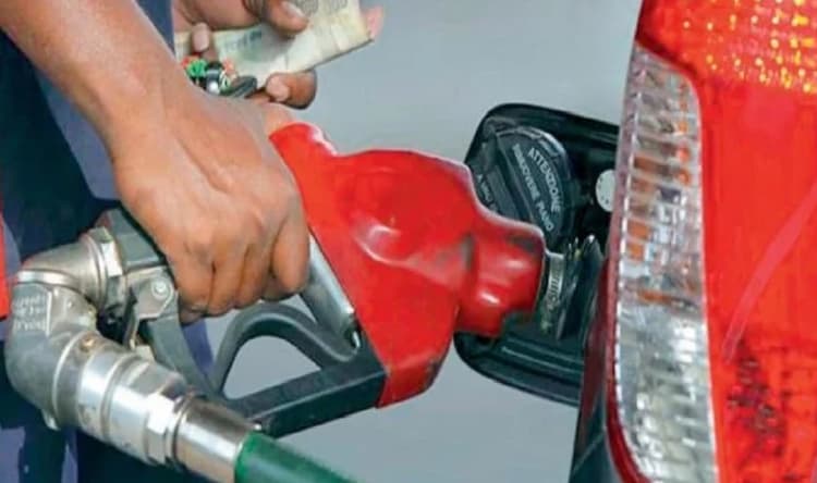 Petrol-Diesel Price Today : क्या राज्यों में और होगी पेट्रोल - डीजल की कीमत, जानें आपके शहर में क्या है भाव