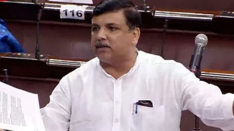 'योगी से कहो एनकाउंटर कर दें मेरा, गैंगस्टर लगा दें' संजय सिंह ने ऐसा क्यों कहा?