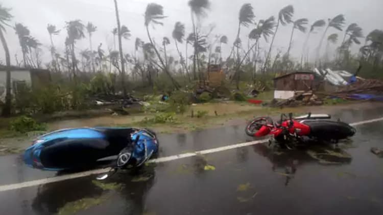 Weather Forecast: अगले 24 घंटे में उत्तर के पहाड़ों पर हिमपात तो दक्षिण भारत में तबाही मचाने आ रहा Super Cyclone Gati