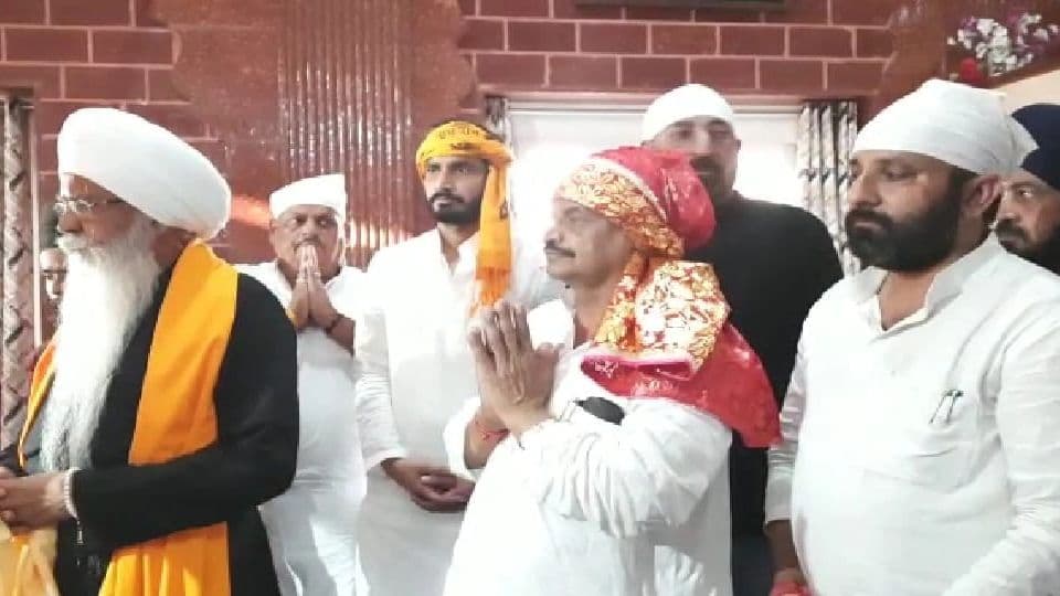 UP Election 2022: प्रसपा की परिवर्तन यात्रा पहुंची आगरा, शिवपाल यादव बोले- यूपी में सत्ता परिवर्तन होकर रहेगा UP Election 2022: प्रसपा की परिवर्तन यात्रा पहुंची आगरा, शिवपाल यादव बोले- यूपी में सत्ता परिवर्तन होकर रहेगा