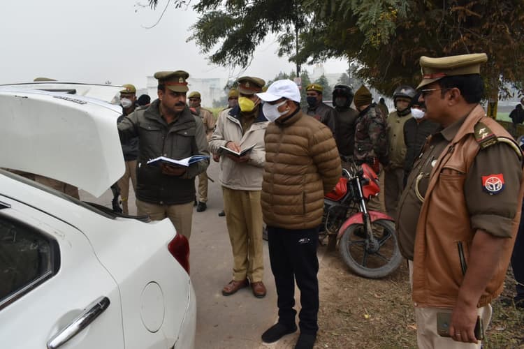 आगरा में कुरियर कंपनी के कर्मचारियों से 200 किलो चांदी की लूट, जांच में जुटी पुलिस