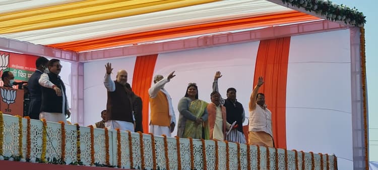 यूपी में हम फिर भगवा लहराएंगे, संतों की नगरी को बाबा जी चलाएंगे, बरेली में भाजपा के मंचों की गूंज