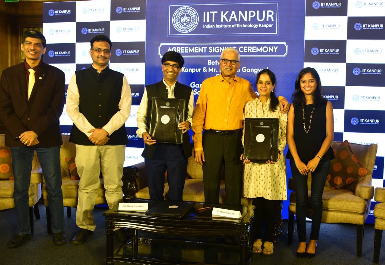 आईआईटी कानपुर के पूर्व छात्र राकेश गंगवाल ने संस्थान को दान किया 100 करोड़ रुपये, जानें वजह