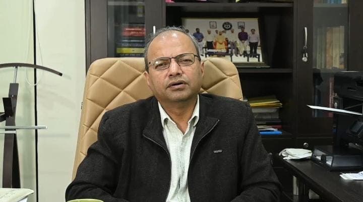 आईआईटी कानपुर के प्रोफेसर का दावा, कोरोना की चौथी लहर होगी बेहद कमजोर