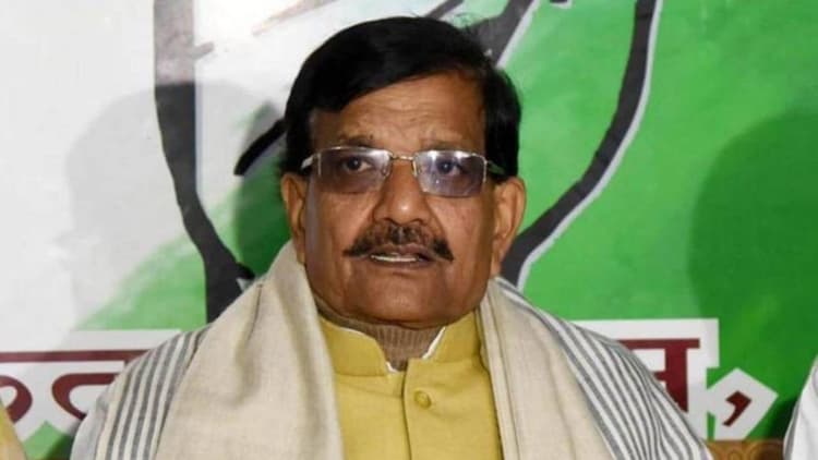 कांग्रेस में लालू समर्थक नहीं चाहते दलित प्रदेश अध्यक्ष, सोनिया से मिले मदन मोहन झा समर्थक