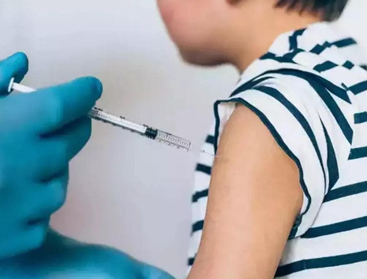किशोरों के वैक्सीनेशन में कानपुर मंडल सबसे फिसड्डी, कैसे जीतेंगे कोरोना के खिलाफ जंग?