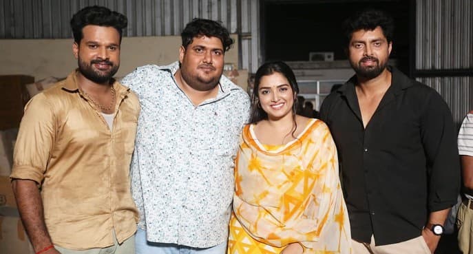 Bhojpuri Film 'दाग एगो लांछन' की शूटिंग पूरी, आम्रपाली दुबे ने शेयर किया भावुक पोस्ट