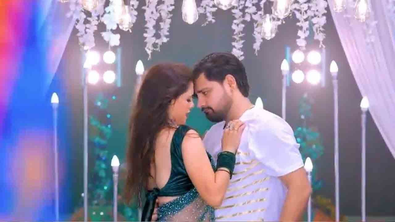 Bhojpuri Gana: 'राजा जी मुआईये देबS का' राकेश मिश्रा का नया गाना हुआ वायरल, देखिए वीडियों...