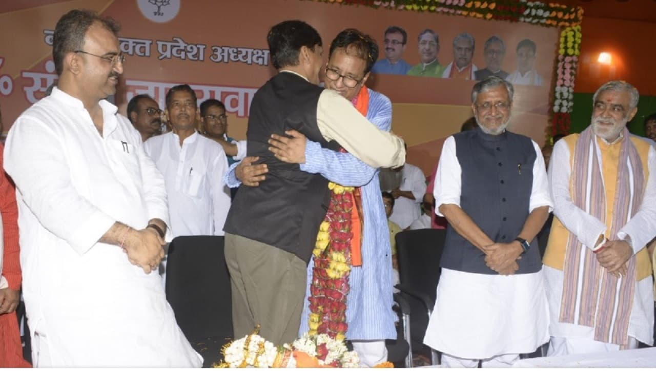 नीतीश कुमार के लिए भाजपा के दरवाजे हमेशा के लिए बंद, प्रदेश कार्यसमिति में इस प्रस्ताव पर लगी मुहर