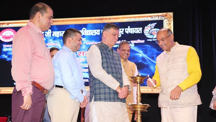 सीएसजेएमयू में 1857 क्रांति पर बनी कलावीथिका का हुआ लोकार्पण, विधानसभा अध्यक्ष सतीश महाना हुए शामिल