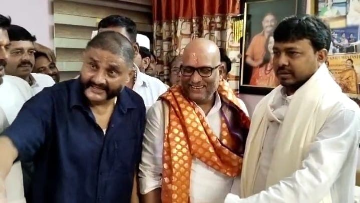 UP News : कांग्रेस अध्यक्ष अजय राय बोले, बुलडोजर से डर नहीं उसका रुख मोड़ने की हैसियत, डिप्टी सीएम को नसीहत