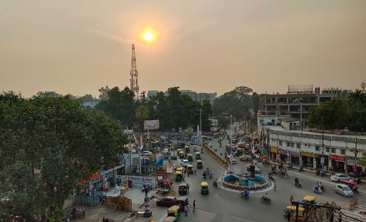 Photo: गोरखपुर में घूमने की प्रमुख जगह, जहां आपका नहीं भरेगा मन, देखिए तस्वीरें Photo: गोरखपुर में घूमने की प्रमुख जगह, जहां आपका नहीं भरेगा मन, देखिए तस्वीरें