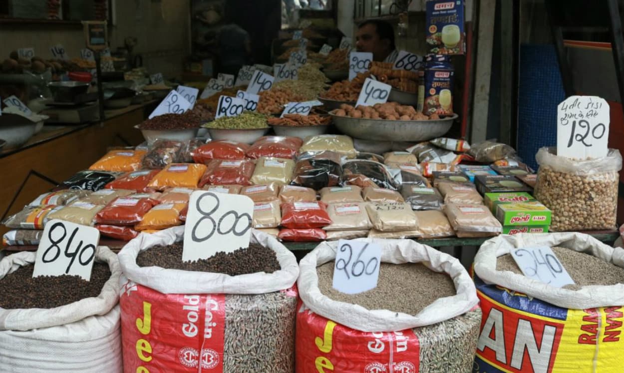 CoronaVirus Lock down : कोडरमा में 18 दुकानदार करेंगे होम डिलीवरी, जरूरी सामानों की नहीं होगी कमी