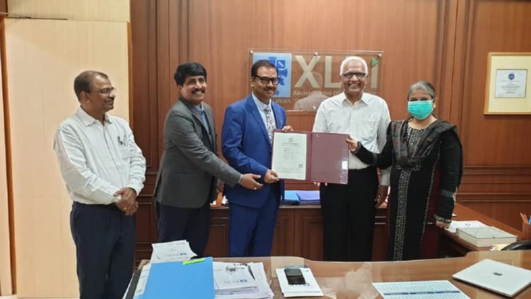 Jharkhand News: कोल इंडिया के 500 अधिकारियों व कर्मचारियों को ट्रेनिंग देगा XLRI, हुआ एमओयू