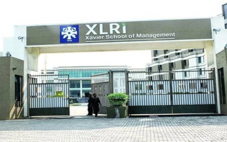 XLRI जमशेदपुर के स्टूडेंट रहे फादर सेबस्टियन जॉर्ज एसजे बने नये डायरेक्टर, प्रो संजय नये डीन एकेडमिक्स