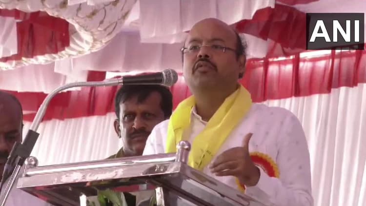 'ऐसा हुआ तो भारत बन जाएगा पाकिस्तान और अफगानिस्तान', सिद्धारमैया के बेटे यतींद्र ने दिया विवादित बयान