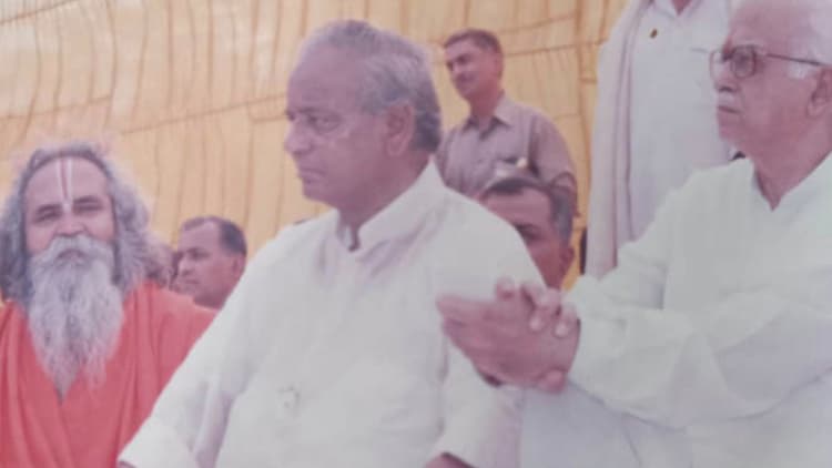 Kalyan Singh Death: रामविलास दास वेदांती ने कहा- दोबारा जन्म लें कल्याण सिंह, करें समाज की रक्षा