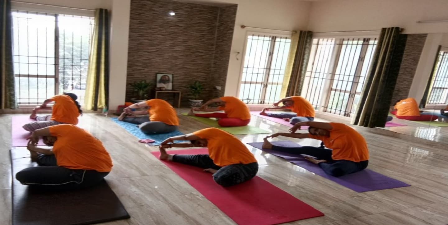 Unlock 3.0 Guidelines : 5 अगस्त से खुलेंगे जिम और योगा सेंटर, जानें किन-किन नियमों का करना होगा पालन Unlock 3.0 Guidelines : 5 अगस्त से खुलेंगे जिम और योगा सेंटर, जानें किन-किन नियमों का करना होगा पालन
