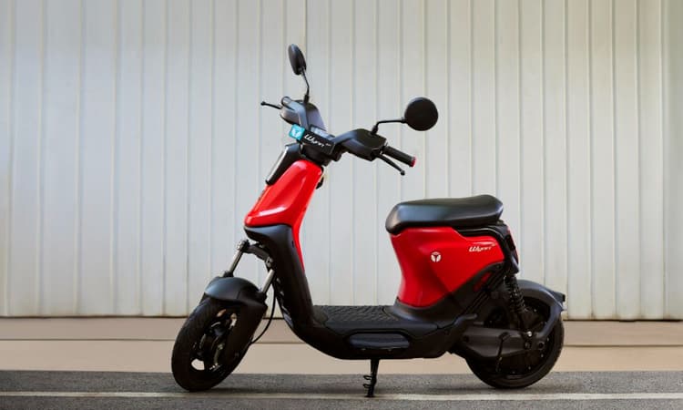 Yulu Wynn E Scooter: मात्र 55,555 रुपये की ये ई-स्कूटर सिंगल चार्ज में चलेगी 65 किलोमीटर