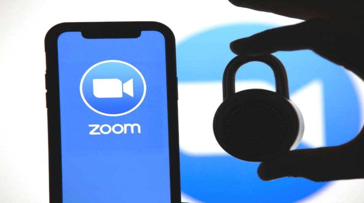 Zoom App Ban: प्राइवेसी में दखल का आरोप, क्या भारत में भी बैन होगा ज़ूम ऐप? Zoom App Ban: प्राइवेसी में दखल का आरोप, क्या भारत में भी बैन होगा ज़ूम ऐप?