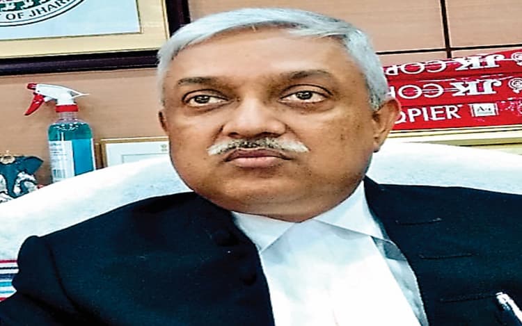 महाधिवक्ता राजीव रंजन बोले, झारखंड के सिर्फ 7 जिलों में पिछड़ा वर्ग को EWS में आरक्षण