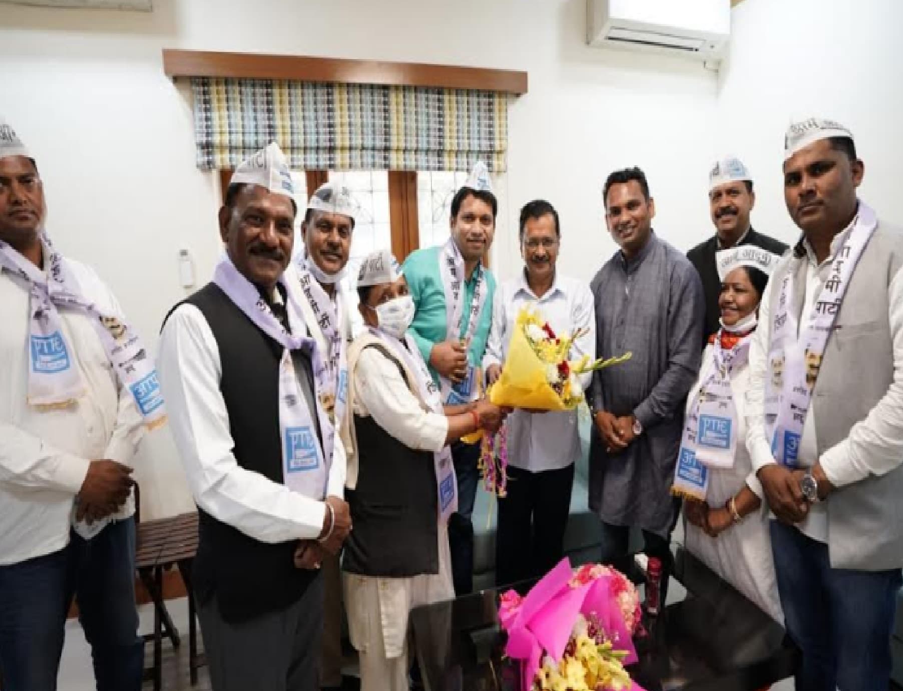 आप में शामिल हुए कांग्रेस के वरिष्ठ नेता कृष्णा वाल्मीकि