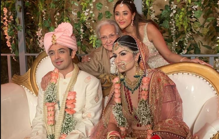 Yeh Rishta Kya Kehlata Hai फेम आयुष विज ने साक्षी कोहली संग रचाई शादी, वायरल हुई इवेंट की तसवीरें