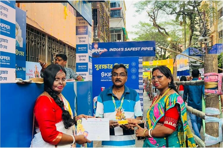 PHOTOS : एसिड सरवाइवर्स महिलाओं को समाज की मुख्यधारा से जोड़ने की अनूठी पहल