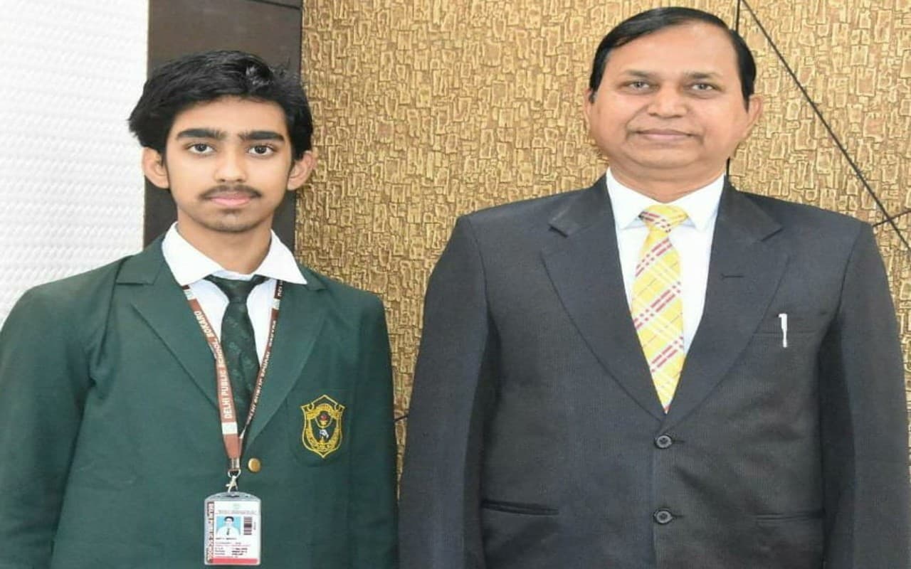 DPS बोकारो के आदित्य ने बढ़ाया झारखंड का मान, नेशनल जूनियर साइंस एग्जाम में पूरे राज्य से अकेले पाई सफलता