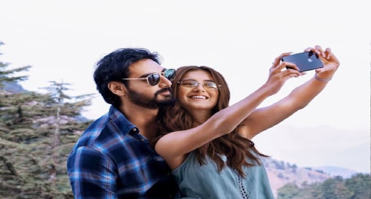 Tadap Review: सुनील शेट्टी के बेटे अहान शेट्टी का चला जादू, मीडिया यूजर बोले- सुपरहिट