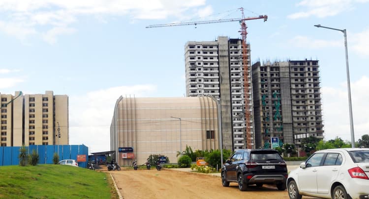 Jharkhand: PM Modi ने ही साल 2018 में रखी थी देवघर AIIMS की नींव, वही कर रहे उद्घाटन