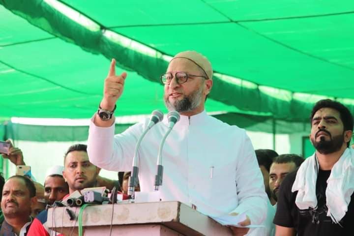 10 मिनट की नमाज से गृह मंत्री के पेट में दर्द क्यों? AIMIM के असदुद्दीन ओवैसी का अमित शाह पर पलटवार