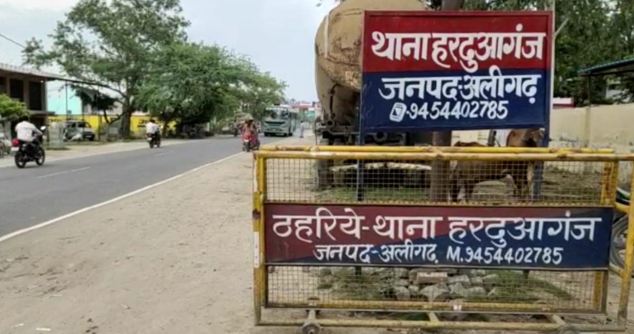 अलीगढ़: क्राइम ब्रांच के इंस्पेक्टर की सड़क हादसे में मौत, परिवार के साथ जा रहे थे घर