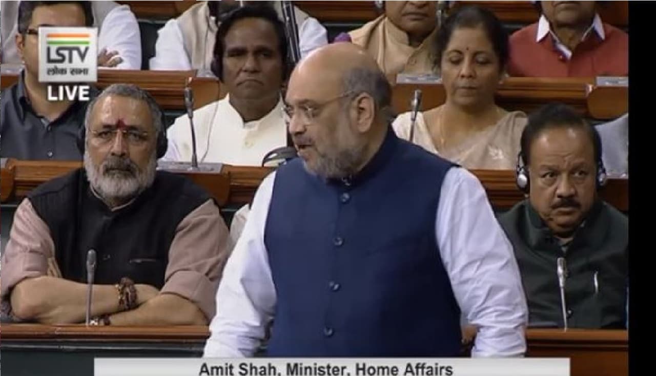 धर्म के आधार पर मांगे गये आंकड़े पर बोले शाह - दिल्ली हिंसा में 52 भारतीयों की मौत, 371 दुकानें जलीं