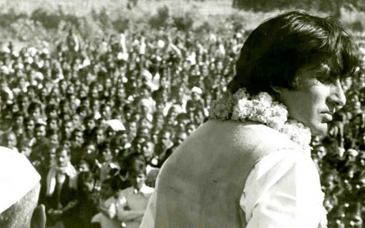 80 साल बेमिसाल बच्चन: अमिताभ को क्यों रास नहीं आयी राजनीति? कैसे आये पॉलिटिक्स में और क्यों लिया संन्यास?