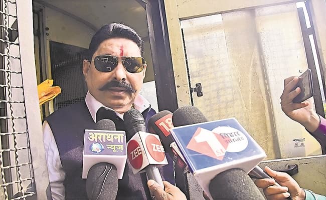Anant Singh: जेल से रिहा होते ही लिपि सिंह पर भड़के छोटे सरकार, चुनाव लड़ने के सवाल पर क्या बोले अनंत सिंह