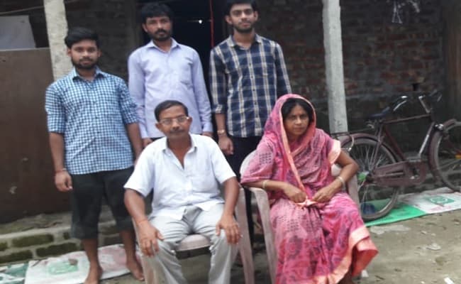 महाराष्ट्र: भ्रष्टाचार से जुड़े मामले में जांच आयोग के समक्ष पेश हुए पूर्व गृह मंत्री अनिल देशमुख