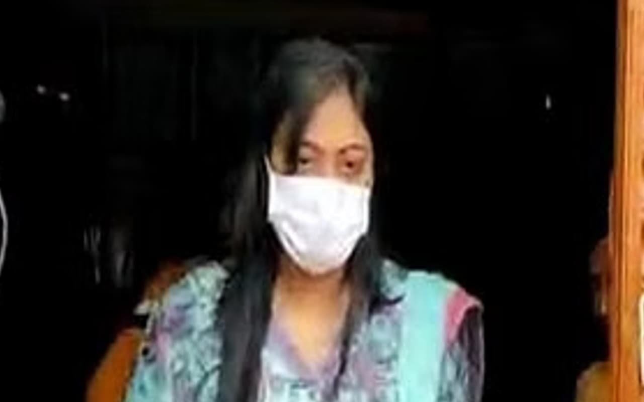 टेट पास का सर्टिफिकेट लेकर आज कलकत्ता हाईकोर्ट में हाजिर होंगी अणुव्रत मंडल की बेटी सुकन्या टेट पास का सर्टिफिकेट लेकर आज कलकत्ता हाईकोर्ट में हाजिर होंगी अणुव्रत मंडल की बेटी सुकन्या