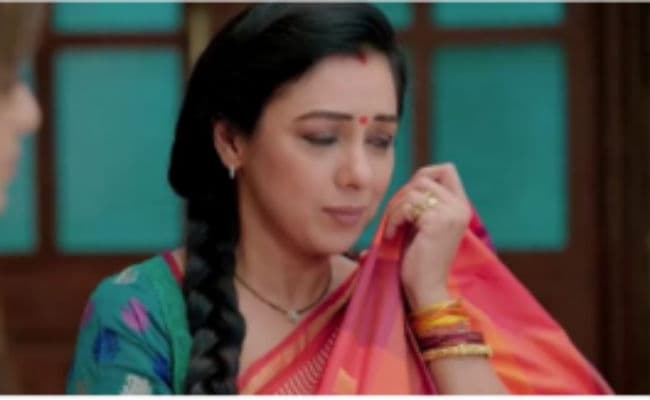 Anupama Spoiler Alert : अनुपमा ने वनराज को बेडरूम से निकाला, याद दिलाया उस रात क्या हुआ था?