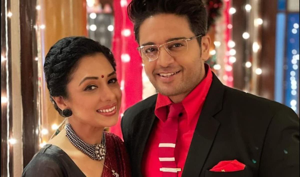 Anupamaa: अनुज से अपने प्यार का इजहार करेगी अनुपमा? वैलेंटाइन डे का स्पेशल एपिसोड होगा बेहद दिलचस्प Anupamaa: अनुज से अपने प्यार का इजहार करेगी अनुपमा? वैलेंटाइन डे का स्पेशल एपिसोड होगा बेहद दिलचस्प