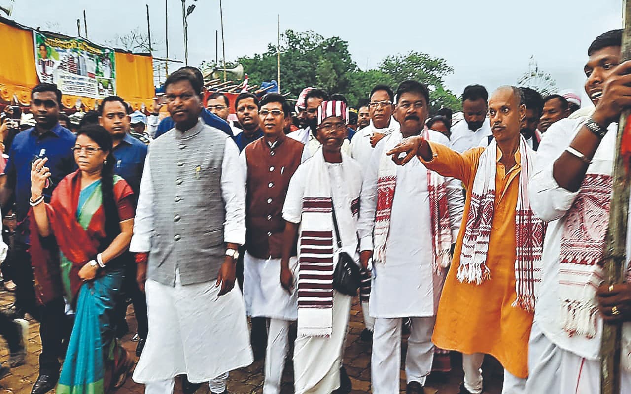 केंद्रीय मंत्री अर्जुन मुंडा ने किया दो दिवसीय मुड़मा जतरा का उद्घाटन, कही यह बात केंद्रीय मंत्री अर्जुन मुंडा ने किया दो दिवसीय मुड़मा जतरा का उद्घाटन, कही यह बात