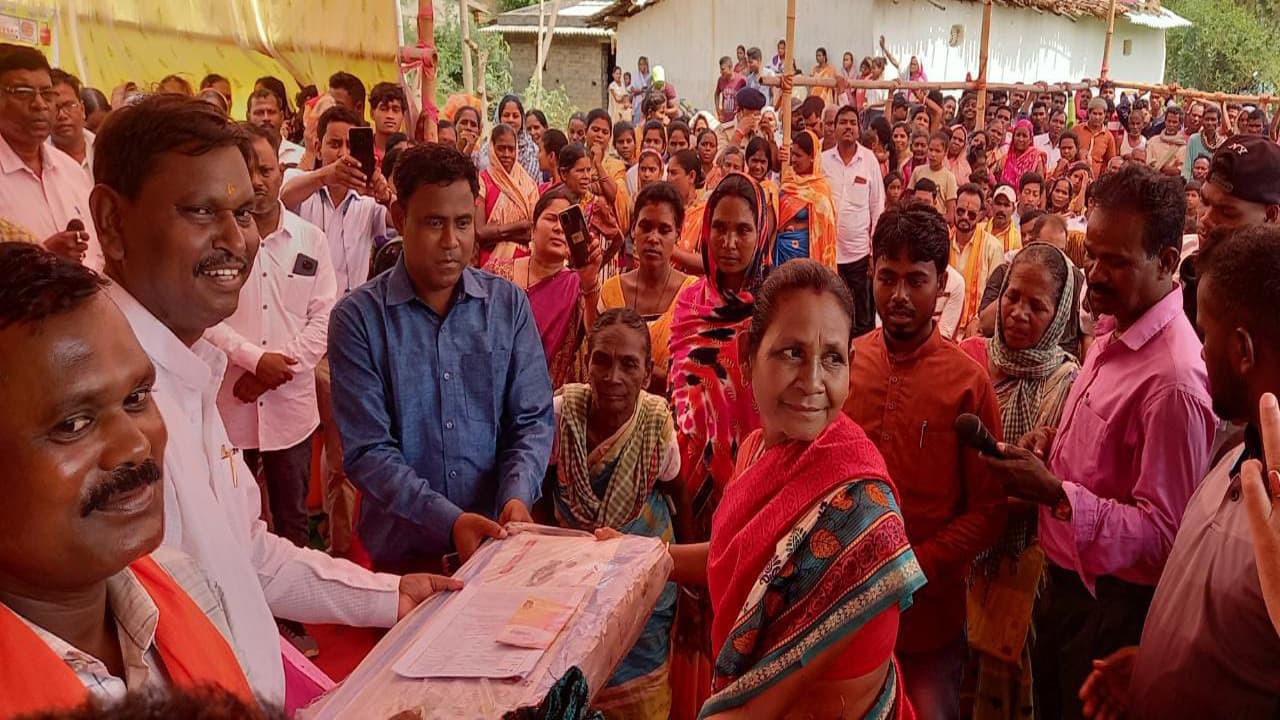 ग्रामीणों को वन प्रबंधन का मिलेगा जिम्मा,अर्जुन मुंडा बोले-गरीबों के कल्याण के लिए केंद्र सरकार प्रतिबद्ध