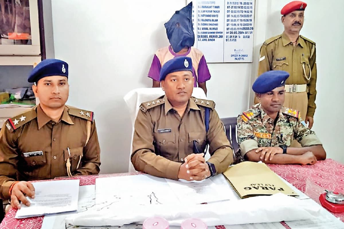 दो करोड़ के ट्रैक्टर लोन घोटाला का आरोपी कुसुम विहार से गिरफ्तार