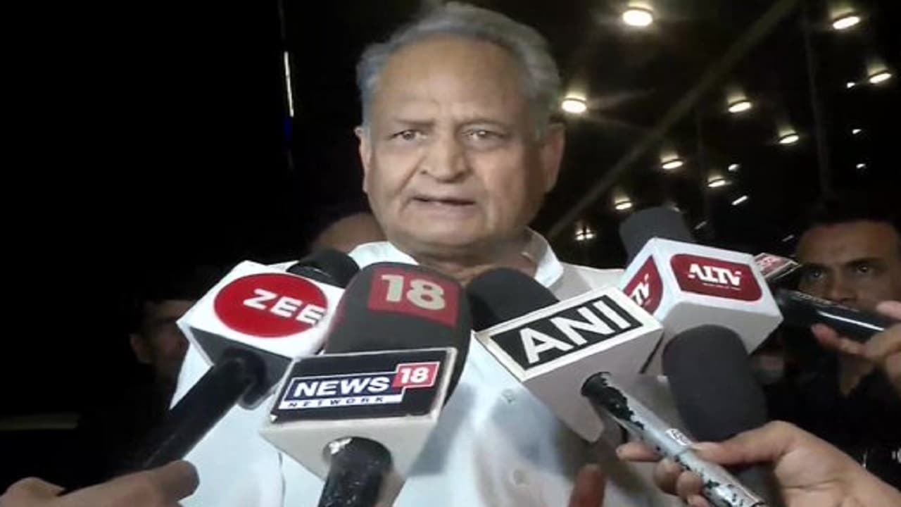 Prophet Comment Row: अशोक गहलोत बोले- इतिहास नरेंद्र मोदी और अमित शाह को कभी माफ नहीं करेगा