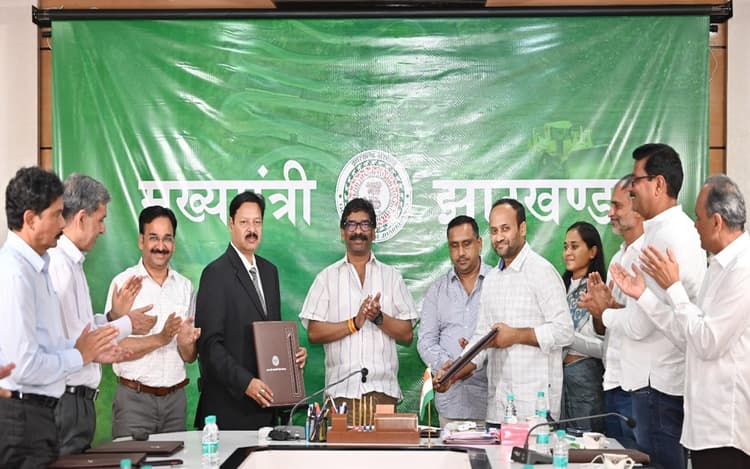 Azim Premji University MoU: सीएम Hemant Soren बोले, हायर एजुकेशन के लिए छात्रों को नहीं जाना पड़ेगा बाहर